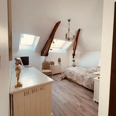 Les Suites Du 119 Vannes Exterior photo